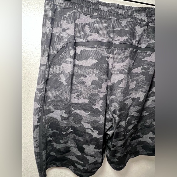 Pace Breaker Short - Lined 9” Medium Camo - Picture 9 of 12